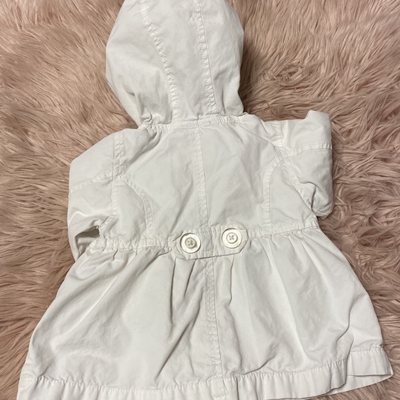 Girls White Coat - Picture 5 of 6